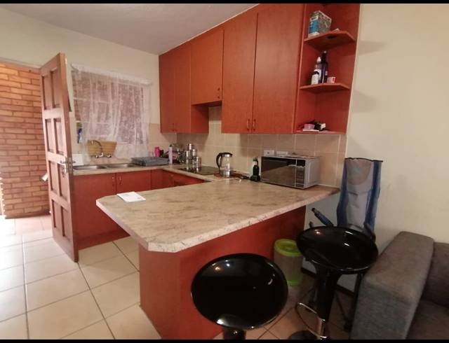 2 BEDROOM TOWNHOUSE SOLD IN CELTISDAL